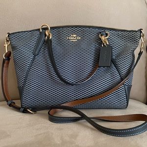 Coach Kelsey bag. F27576. EUC
